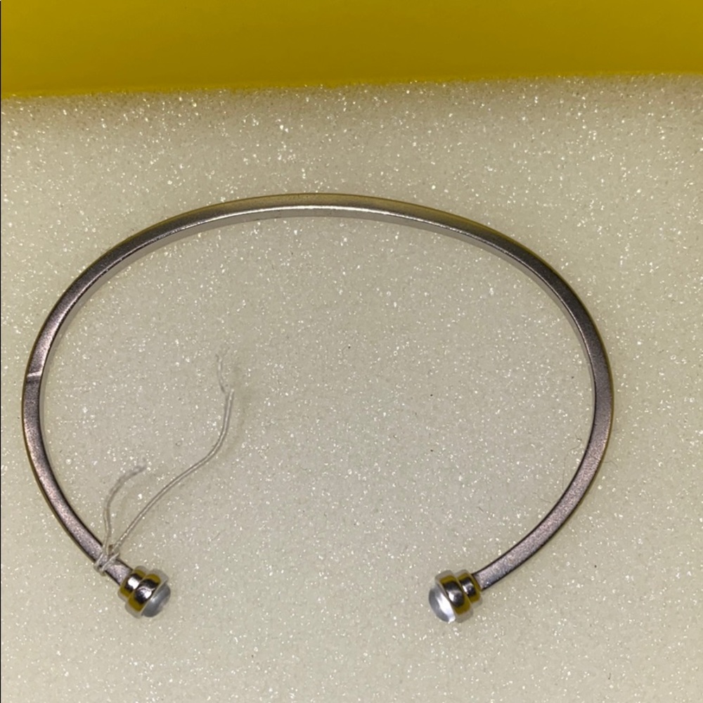 Kendra Scott NWOT Silver bracelet - Picture 2 of 4